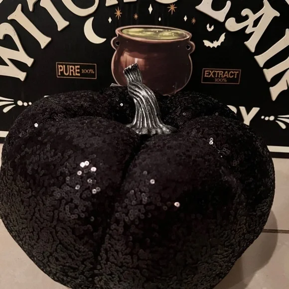 pumpkin様 Handblown Glass Medium Pumpkin by Green Mountain – Sandwich Glass